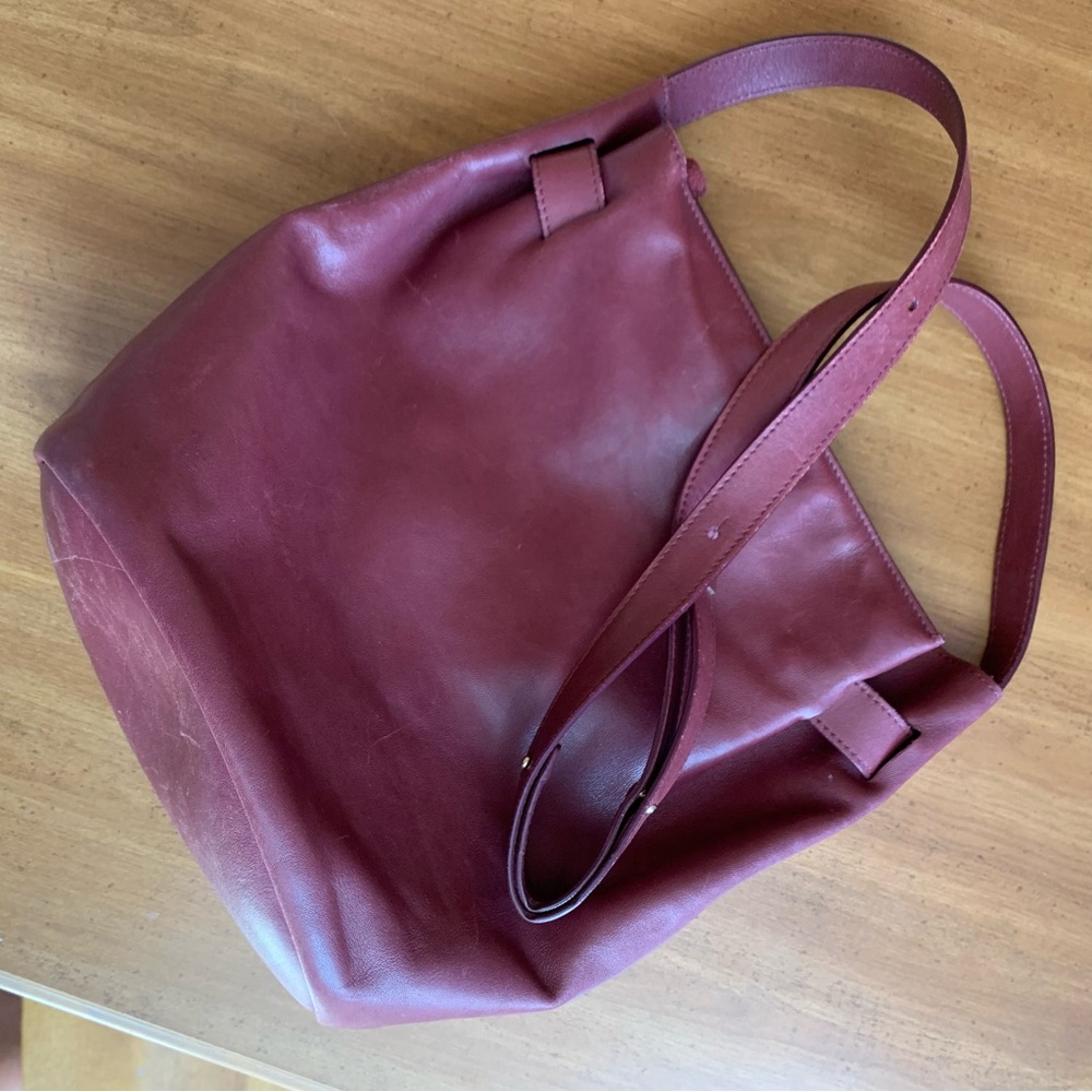 Cuyana Red/Brown Leather Cinch Bag